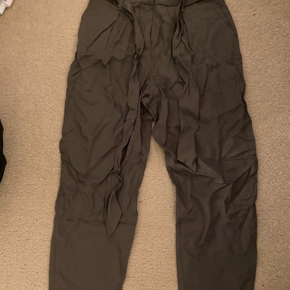 Olive colored trousers!